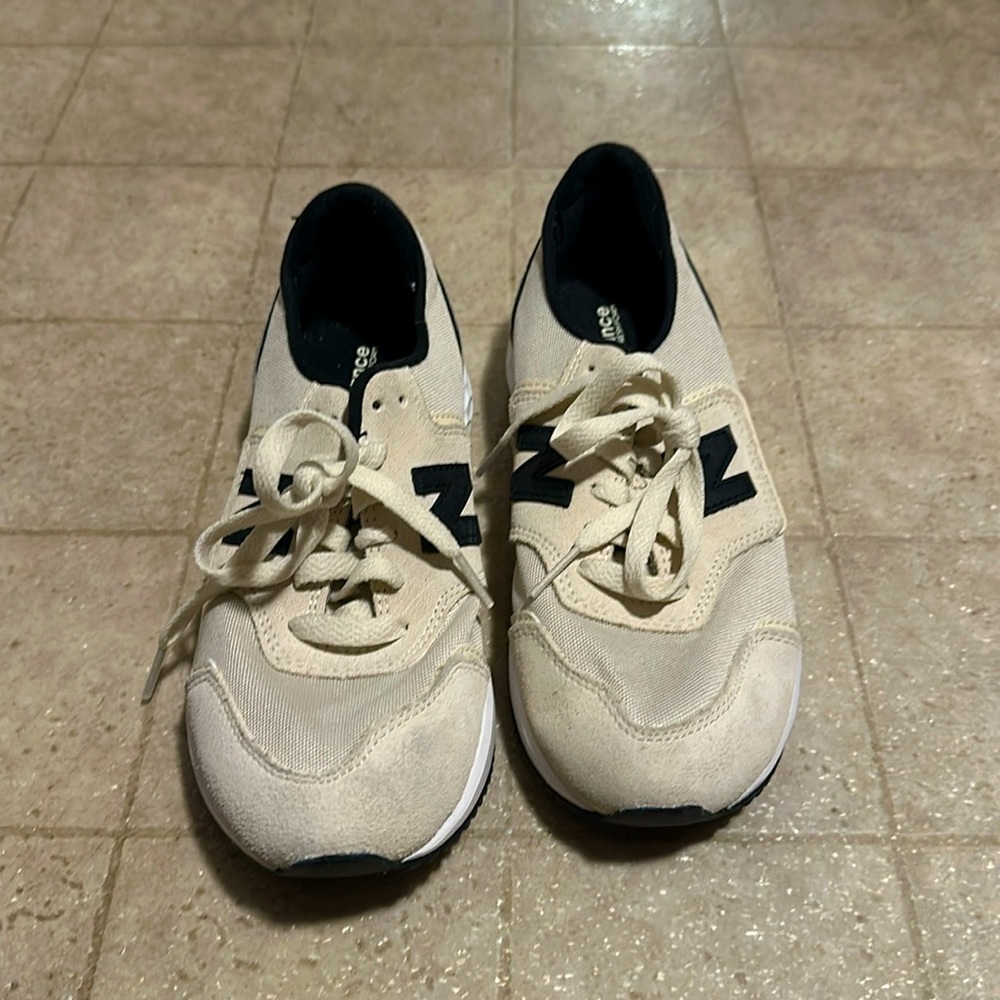 Leopard spotted New Balance Sneakers